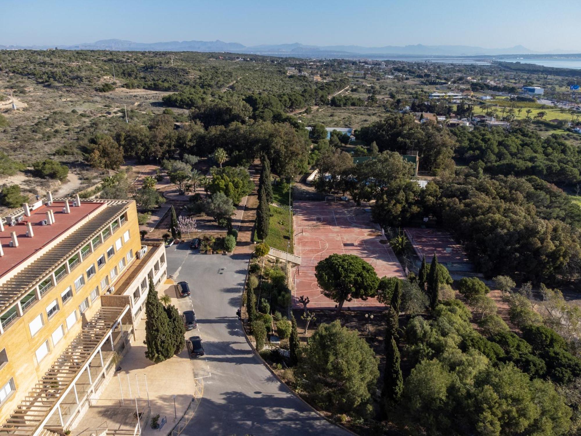 Costablanca Explore Hostel Sports & Events La Mariña المظهر الخارجي الصورة